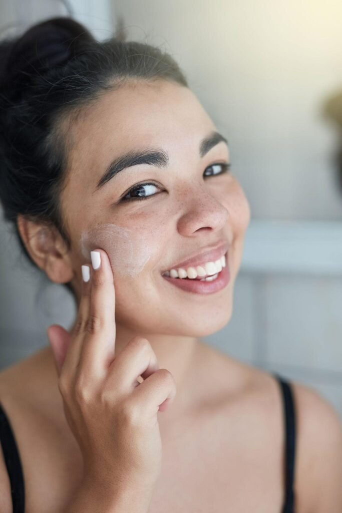 Tretinoin 0.1% Cream: Why High-Strength Retinoids Remain a Favorite for Skin Renewal 2 image 2